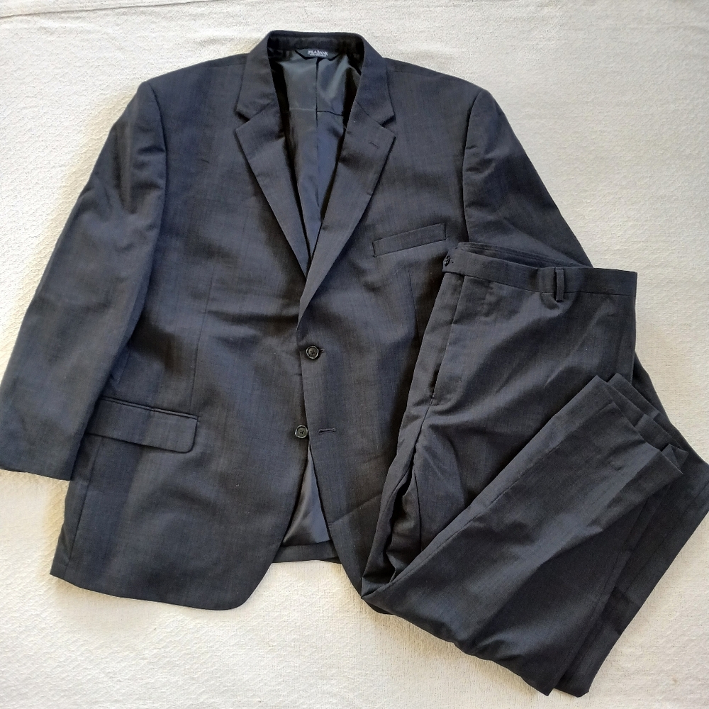 LAST CHANCE! jos a bank ♡ wool traditional fit 2 piece suit